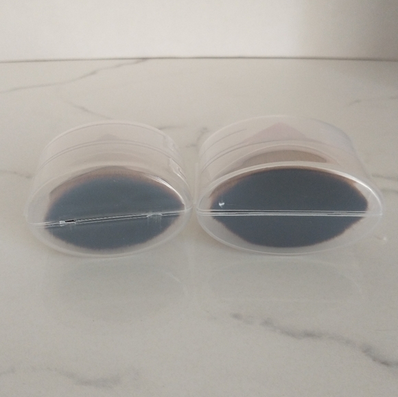 New Trendy Flawless Kabuki Makeup Brush Set - One of Each Size with Case - Picture 9 of 11